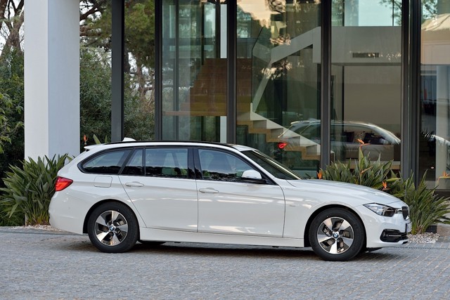 Bmw 3 Series Touring photo 23