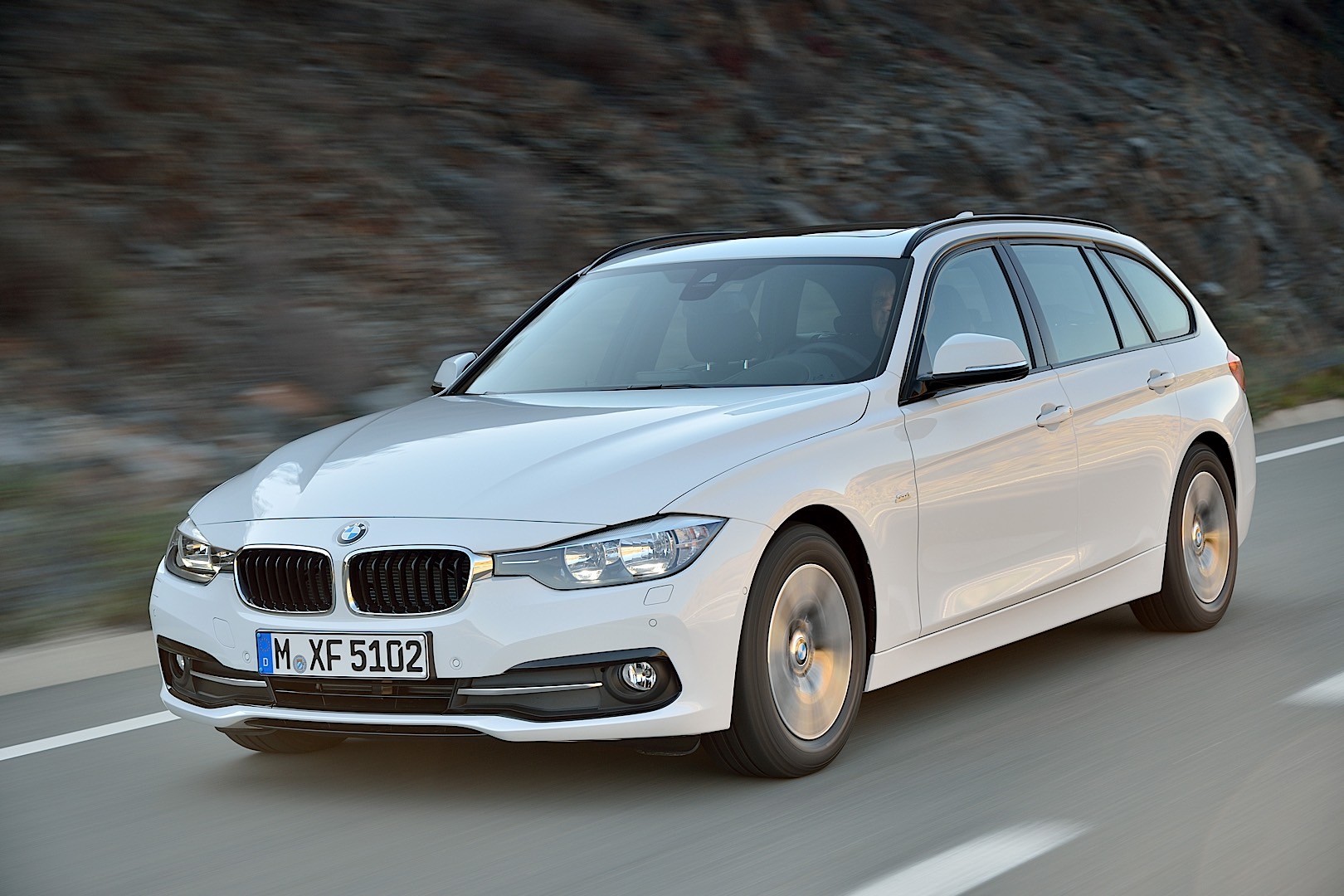 Bmw 3 Series Touring photo 35