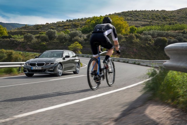 Bmw 3 Series Touring foto 91