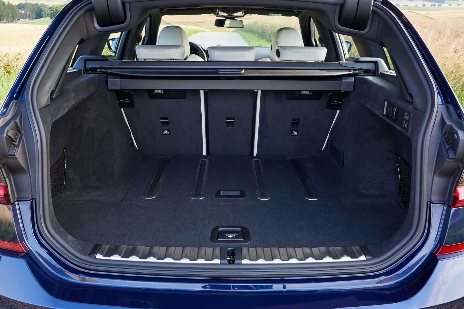 Bmw 3 Series Touring photo 214