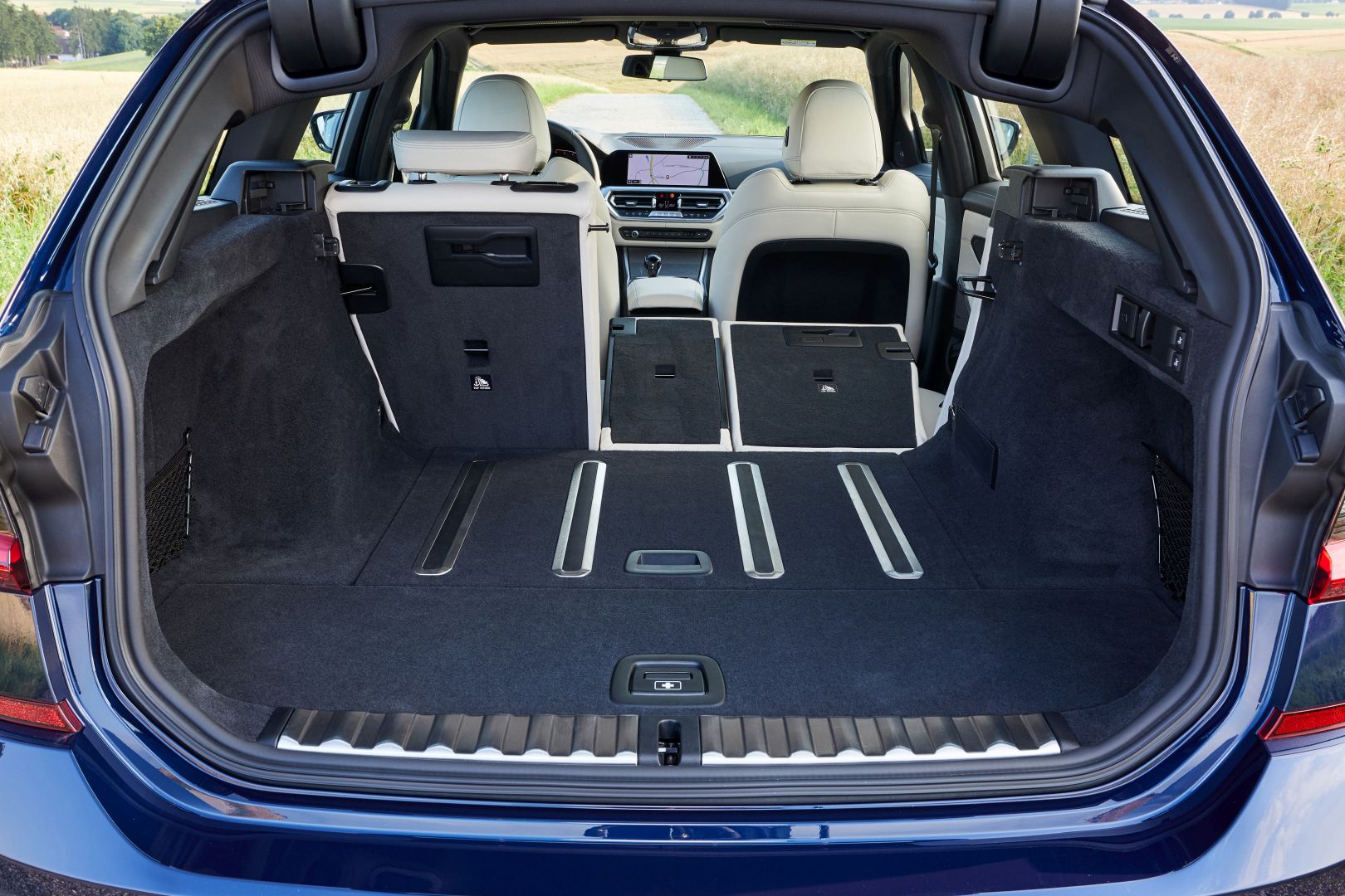 Bmw 3 Series Touring photo 218