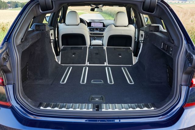 Bmw 3 Series Touring foto 219