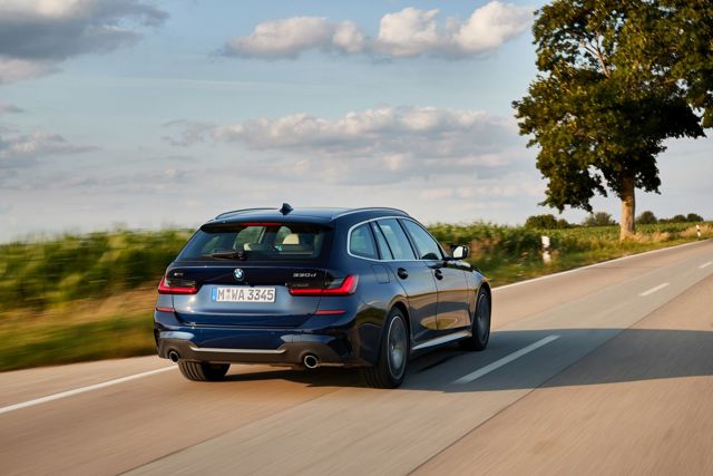 Bmw 3 Series Touring foto 116