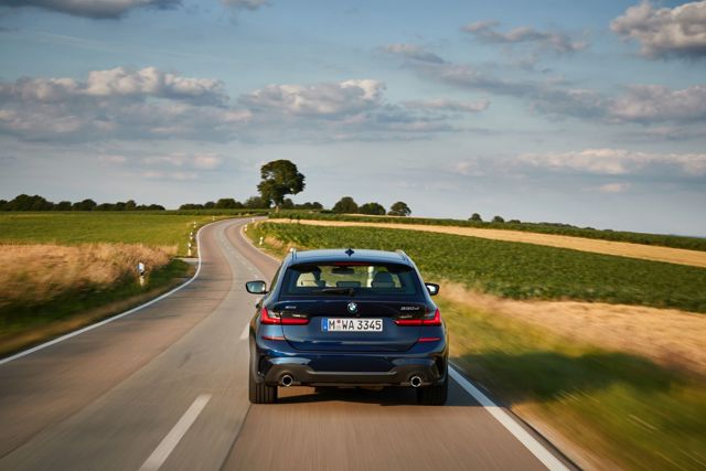 Bmw 3 Series Touring foto 117