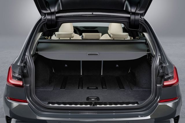 Bmw 3 Series Touring foto 197