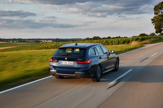 Bmw 3 Series Touring foto 122