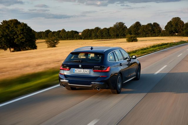 Bmw 3 Series Touring foto 123
