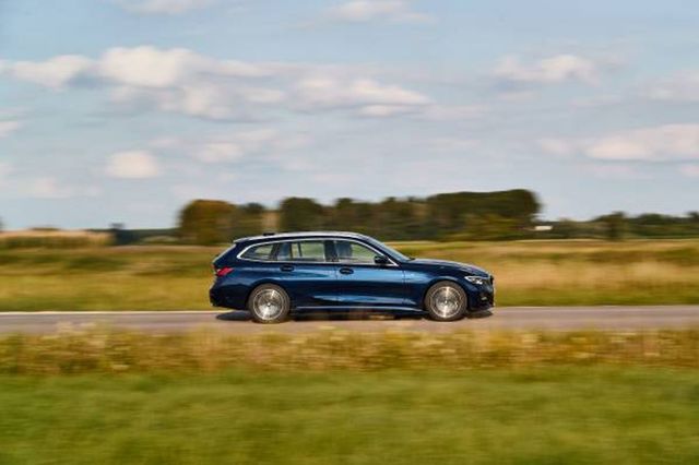 Bmw 3 Series Touring foto 126