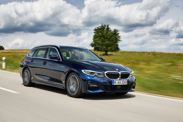 Bmw 3 Series Touring foto 133