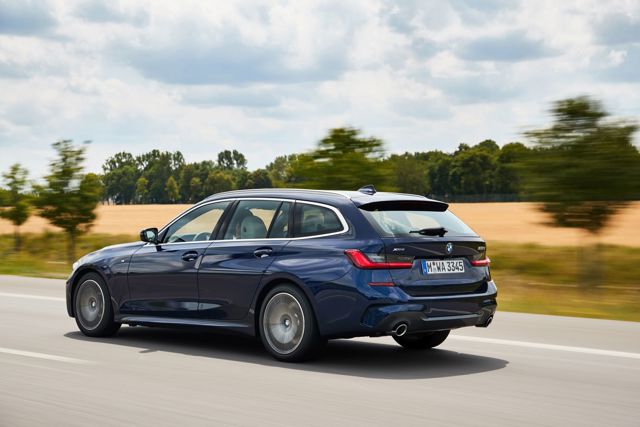 Bmw 3 Series Touring foto 145