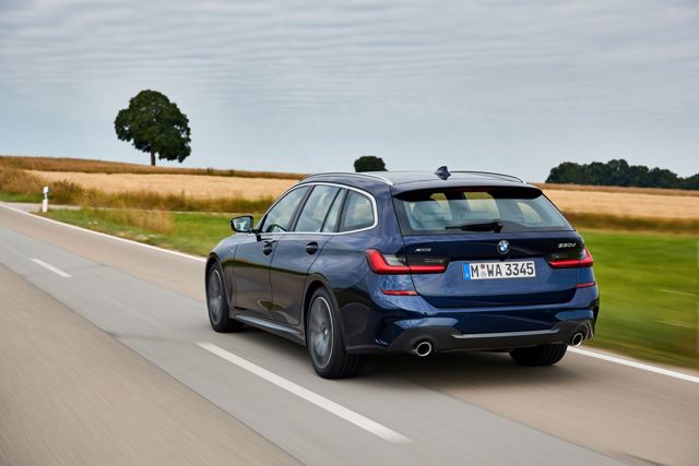 Bmw 3 Series Touring foto 151
