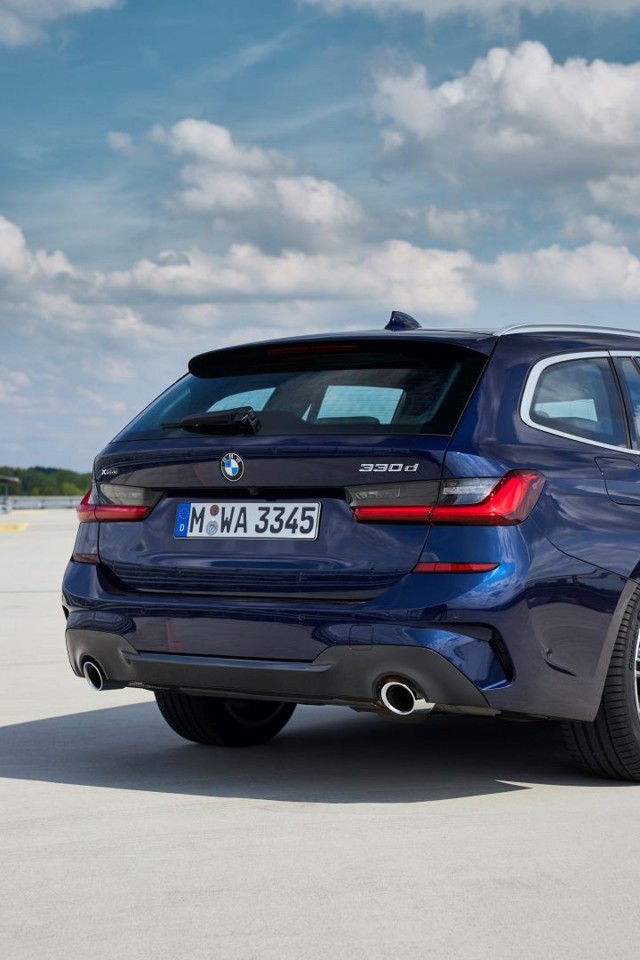 Bmw 3 Series Touring foto 156