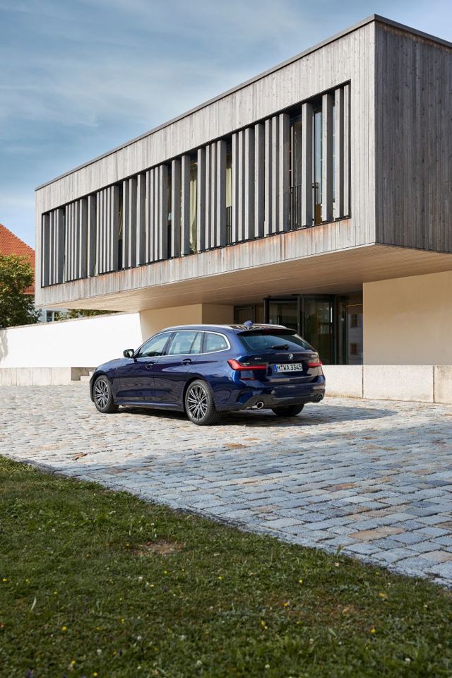 Bmw 3 Series Touring foto 160