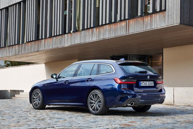Bmw 3 Series Touring foto 161