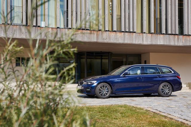 Bmw 3 Series Touring foto 166