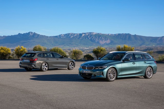 Bmw 3 Series Touring foto 2