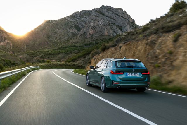 Bmw 3 Series Touring foto 12