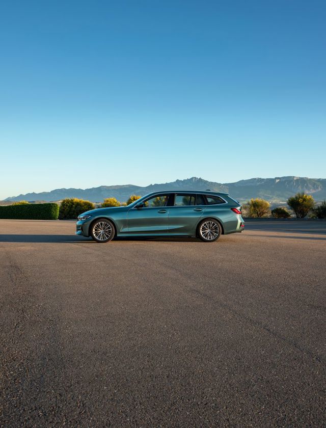Bmw 3 Series Touring foto 23