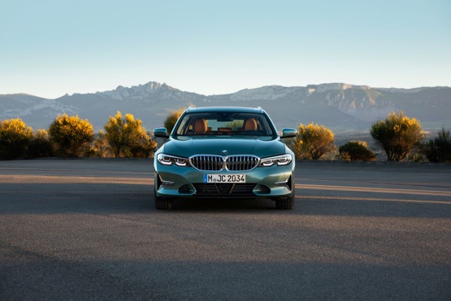 Bmw 3 Series Touring foto 31