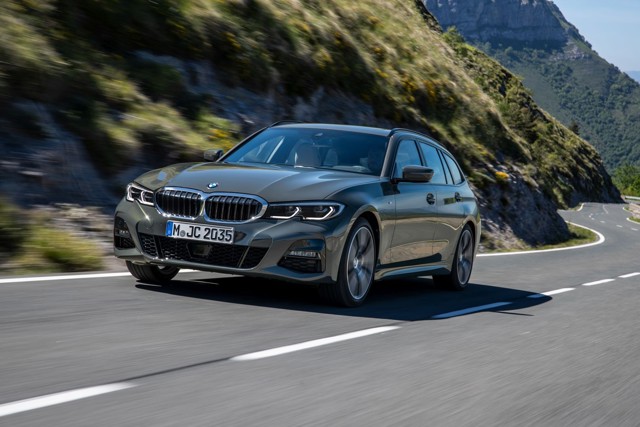 Bmw 3 Series Touring foto 55