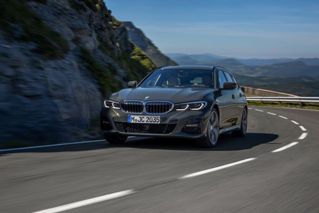 Bmw 3 Series Touring foto 56