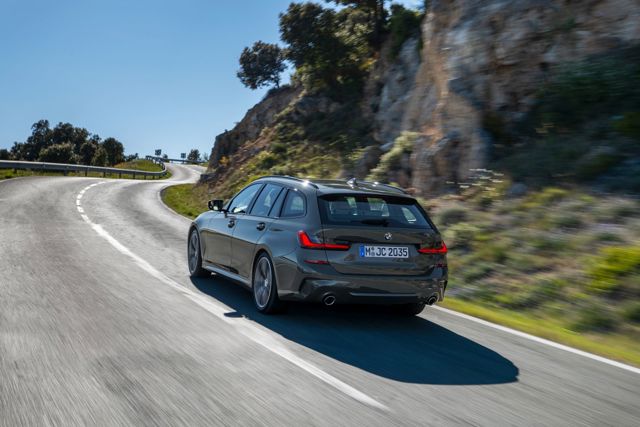 Bmw 3 Series Touring foto 59