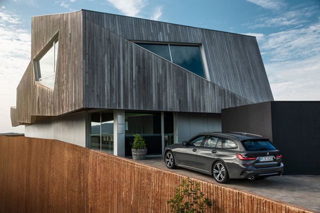 Bmw 3 Series Touring foto 64