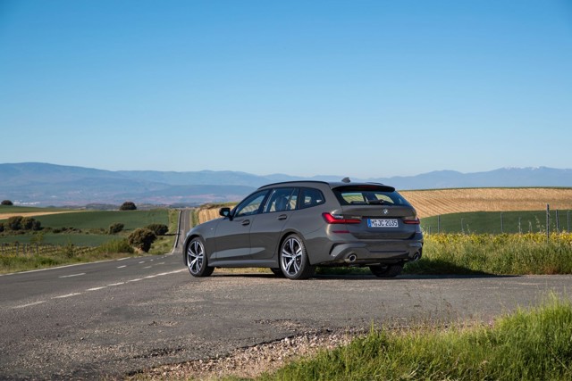 Bmw 3 Series Touring foto 65
