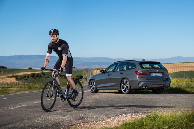 Bmw 3 Series Touring foto 67