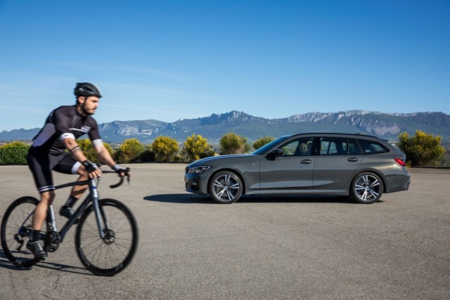Bmw 3 Series Touring foto 68