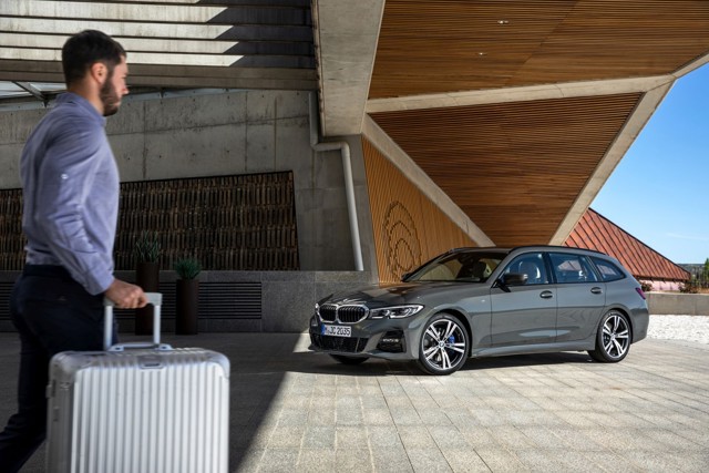 Bmw 3 Series Touring foto 75