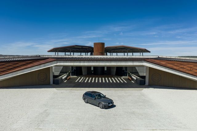 Bmw 3 Series Touring foto 77
