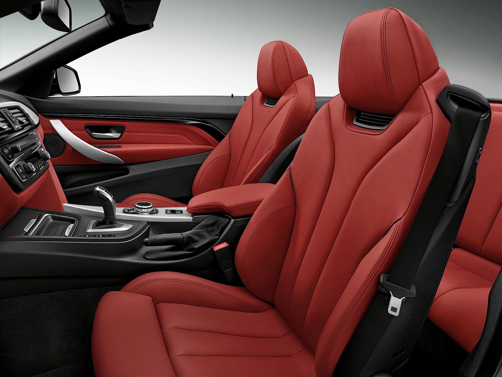 Bmw 4 Series Convertible photo 103