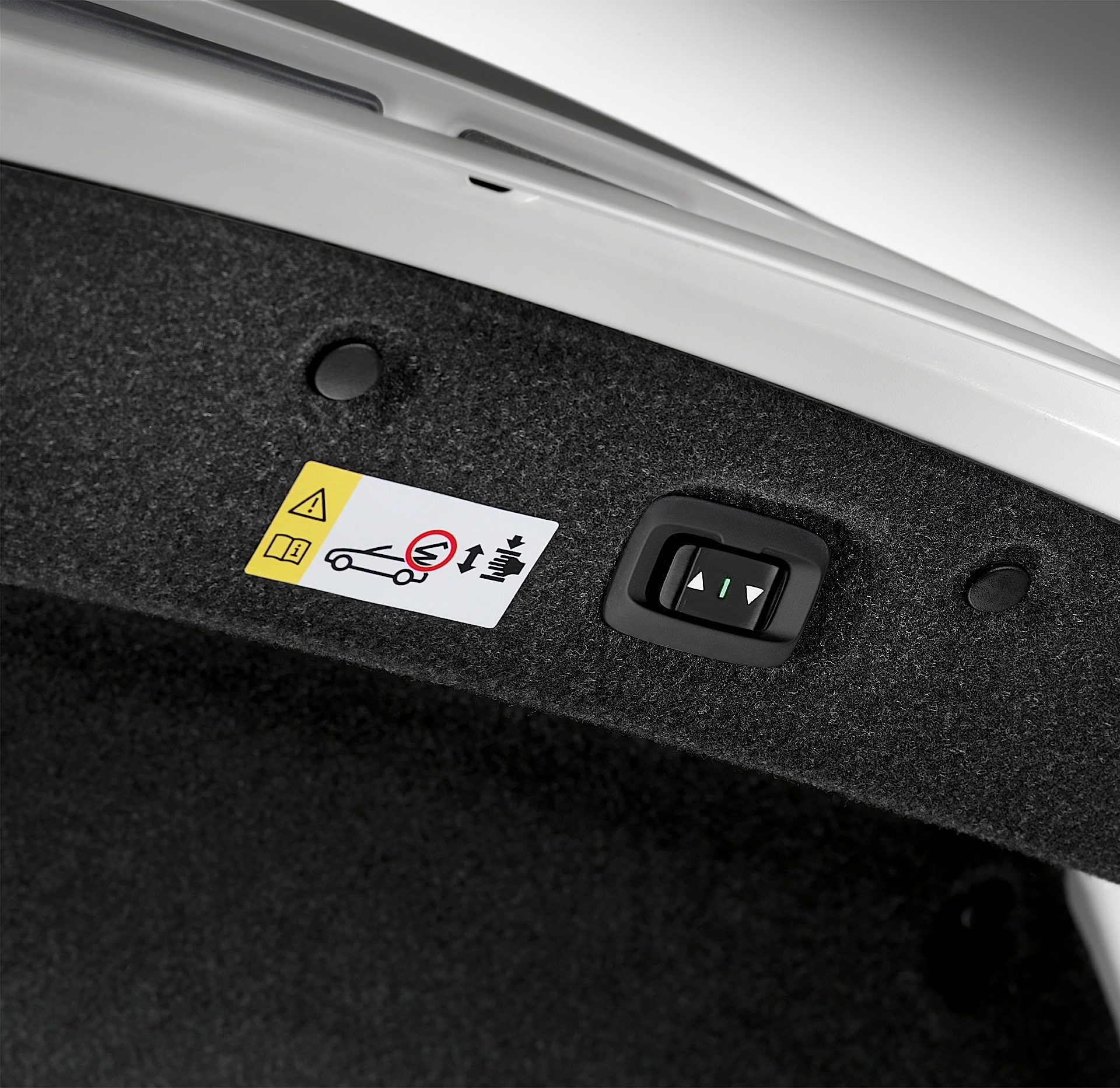 Bmw 4 Series Convertible photo 110