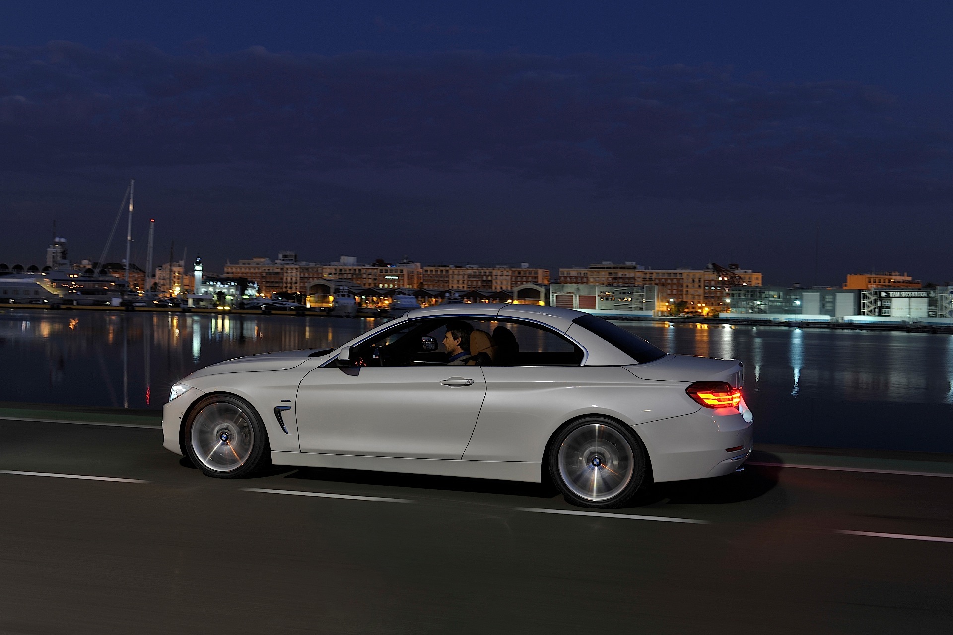 Bmw 4 Series Convertible photo 51