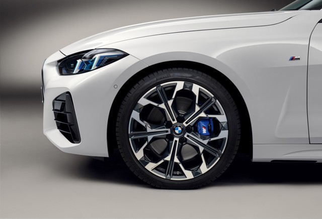 Bmw 4 Series Convertible foto 10