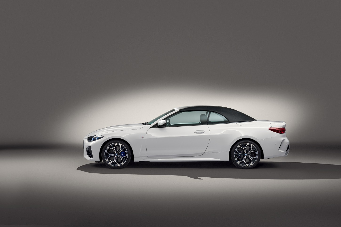 Bmw 4 Series Convertible photo 13