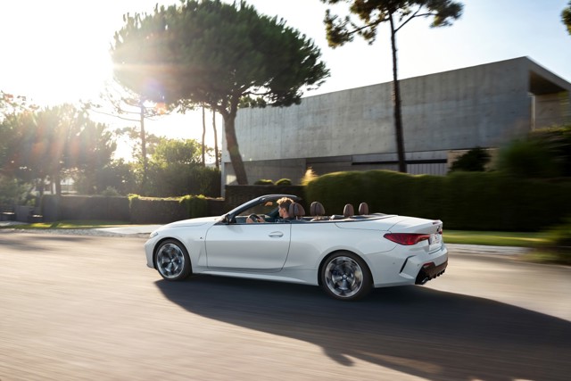 Bmw 4 Series Convertible foto 19