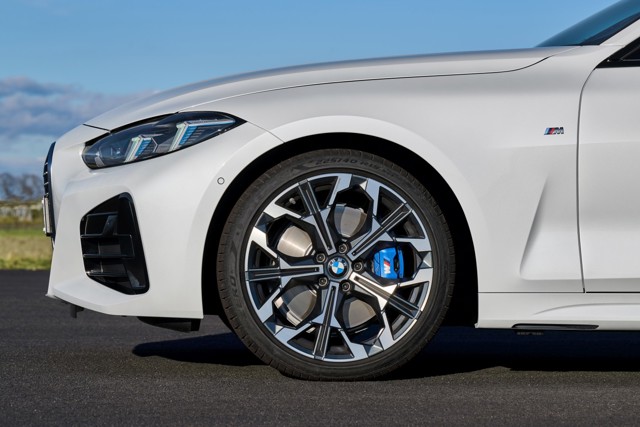 Bmw 4 Series Convertible foto 32