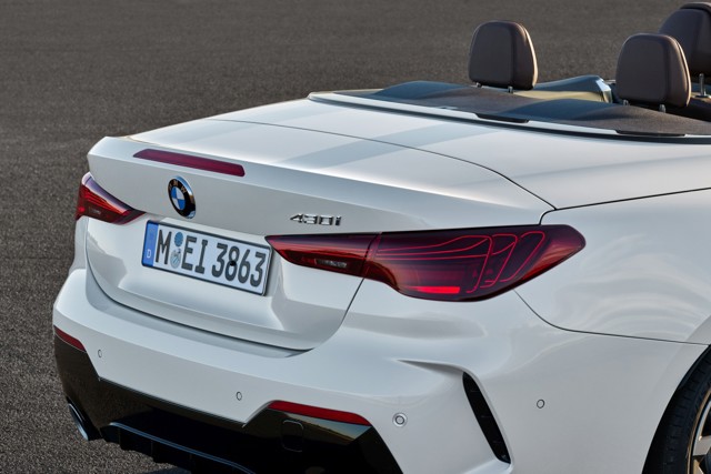 Bmw 4 Series Convertible foto 34