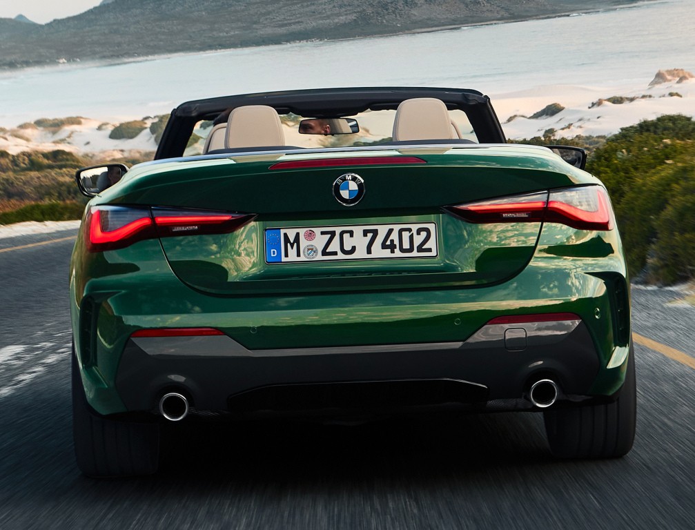 Bmw 4 Series Convertible photo 2