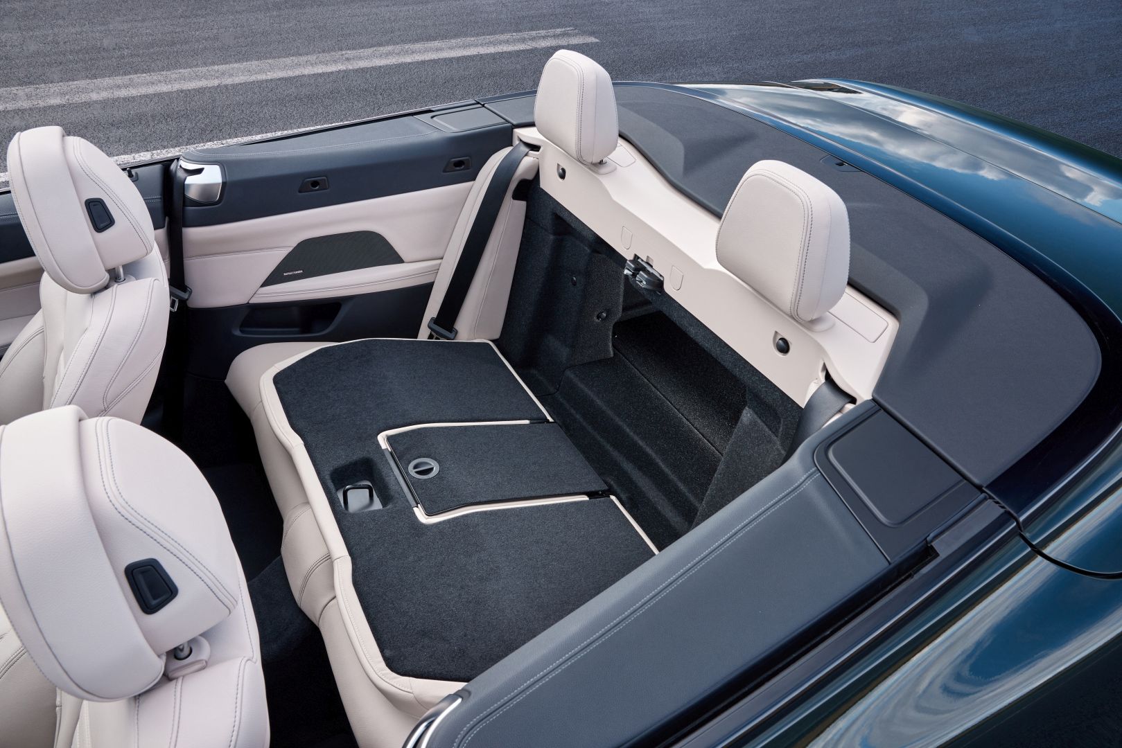 Bmw 4 Series Convertible photo 196