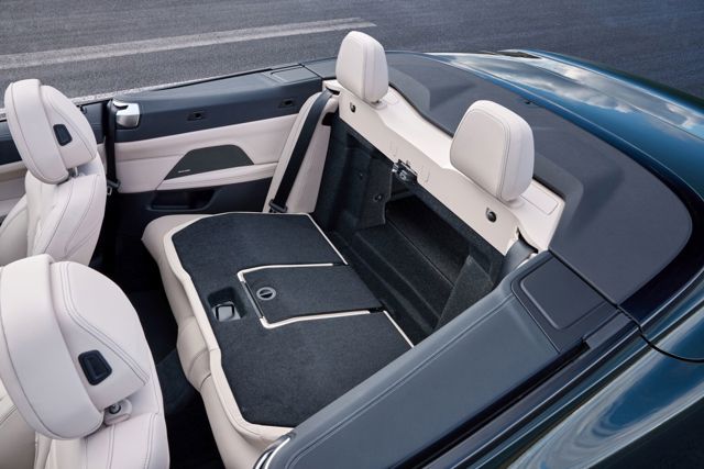 Bmw 4 Series Convertible photo 196