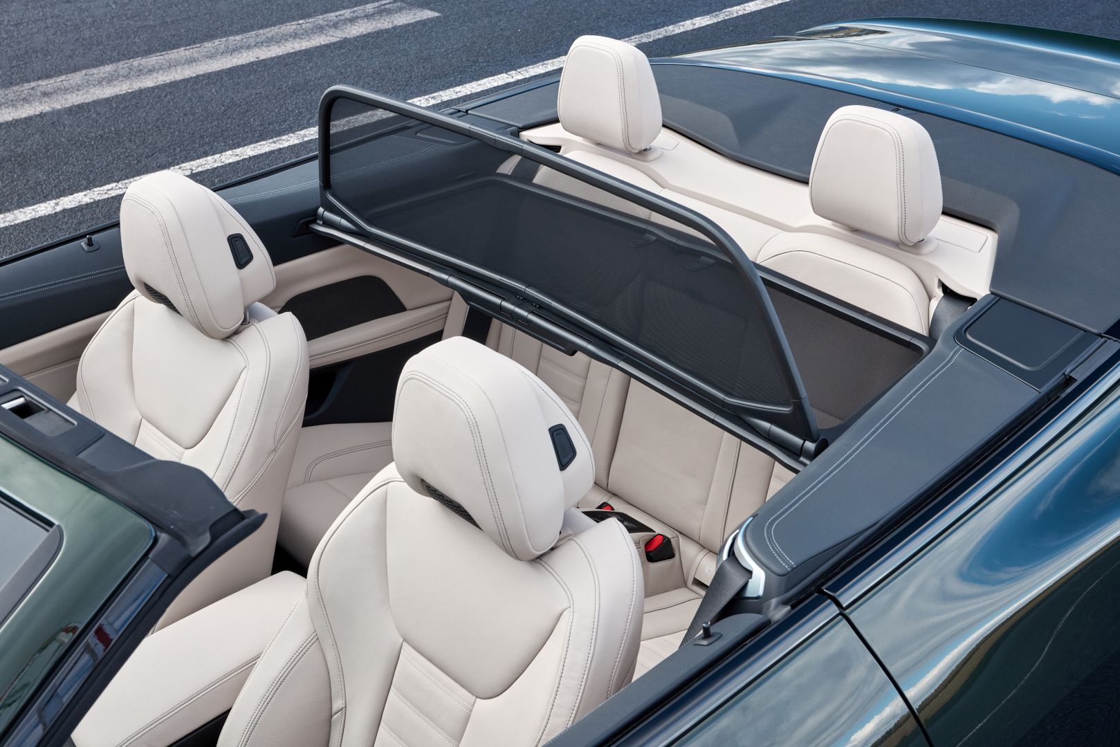 Bmw 4 Series Convertible photo 200