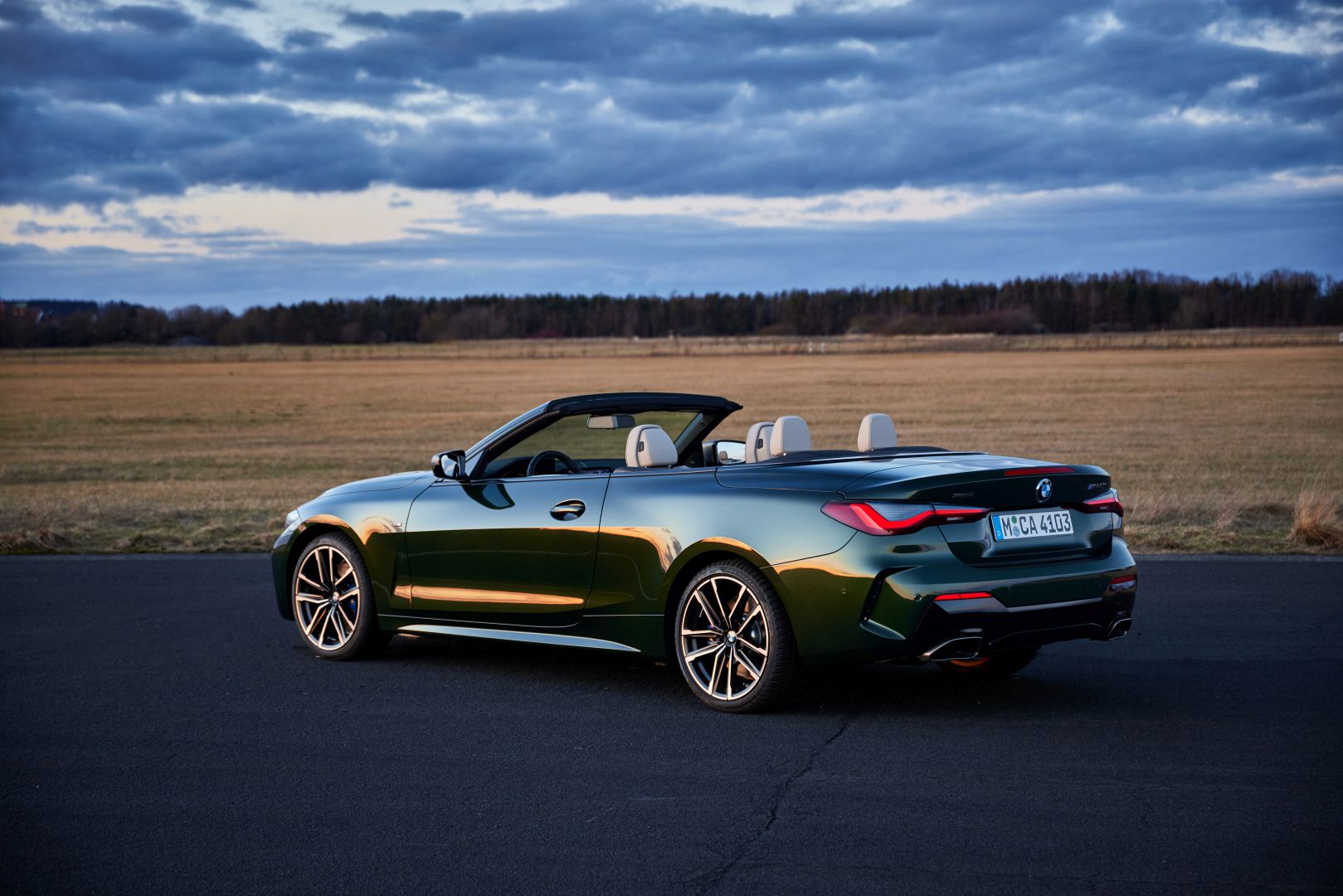 Bmw 4 Series Convertible photo 141