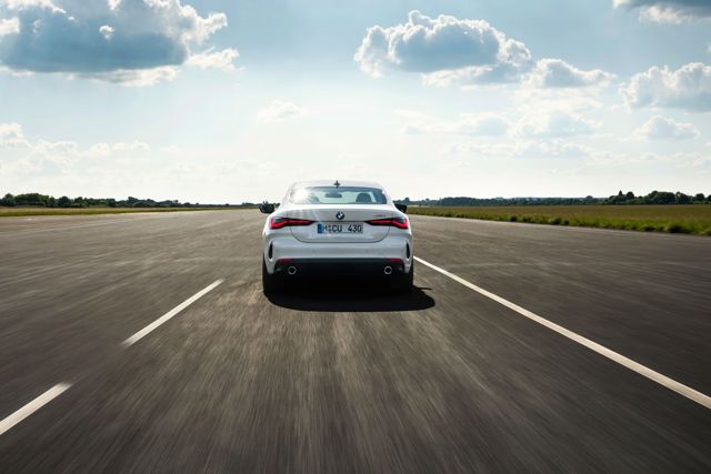 Bmw 4 Series Coupe photo 107
