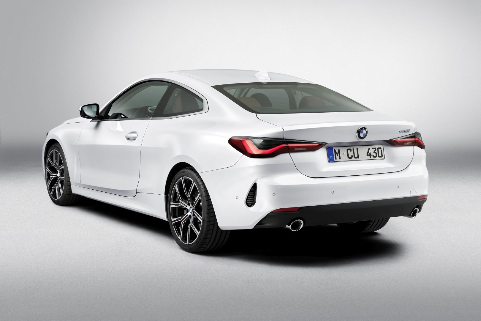 Bmw 4 Series Coupe photo 21