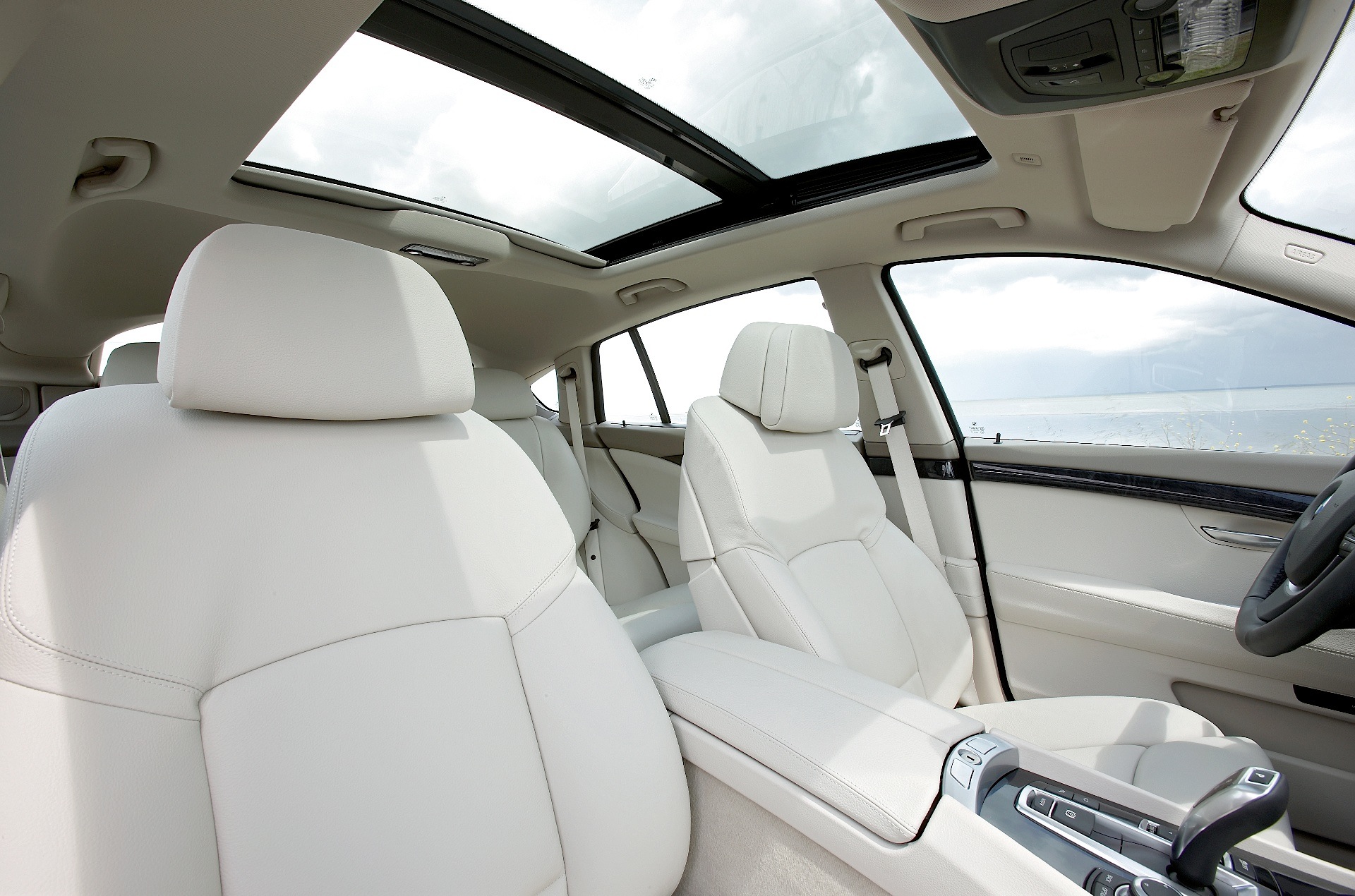 Bmw 5 Series Gran Turismo photo 75