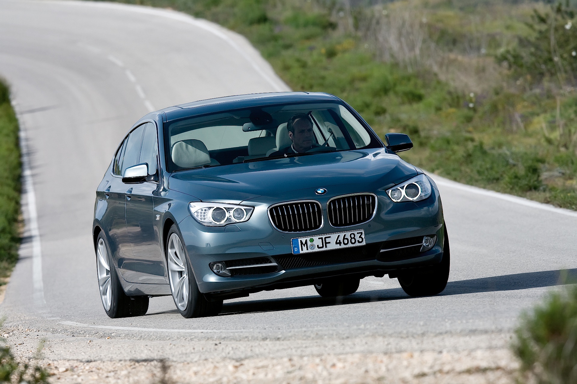 Bmw 5 Series Gran Turismo photo 19