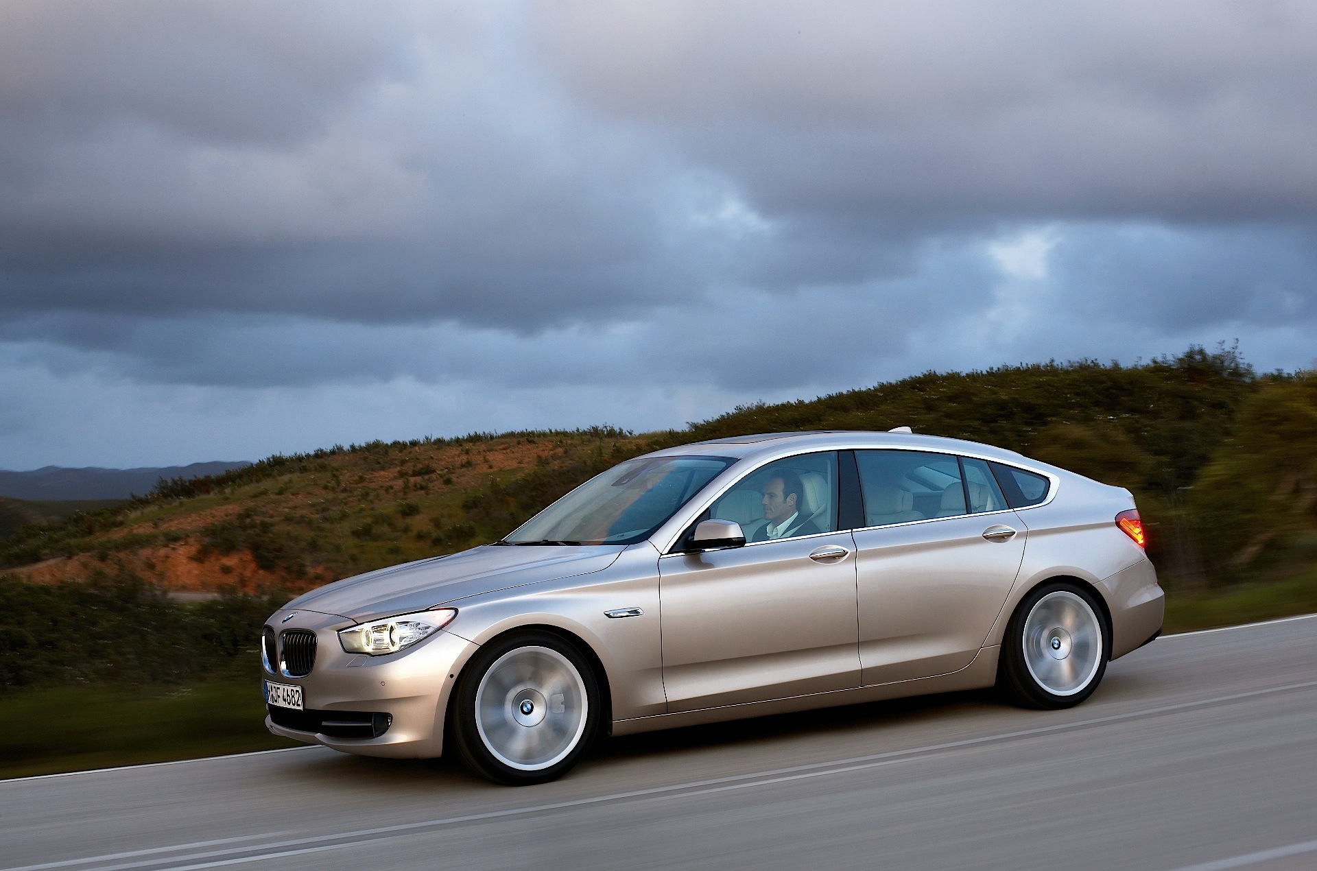 Bmw 5 Series Gran Turismo photo 26